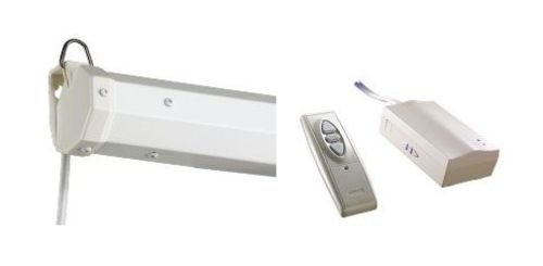 Uno degli accessori in dotazione sugli schermi per videoproiezione in pronta consegna